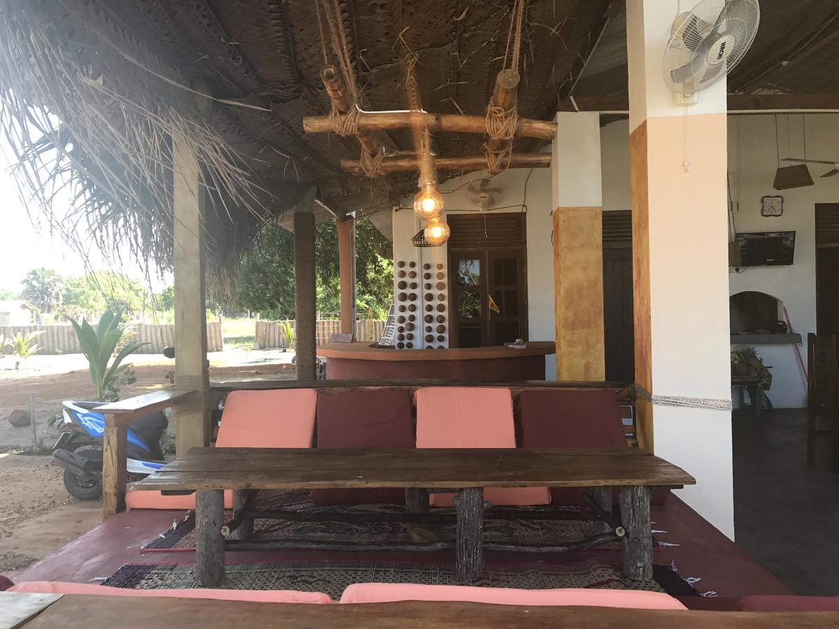 The Coconut 호텔 포투빌 외부 사진
